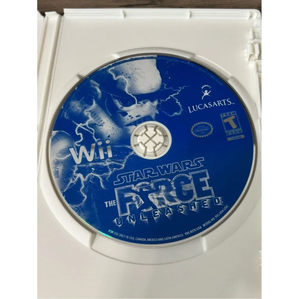 Lot of 2 – Star Wars: The Force Unleashed I & II (Nintendo Wii) – No Manuals
